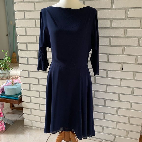 Elie Tahari Dresses & Skirts - NWT Elie Tahari Navy Viscose Fit & Flare Dress 12